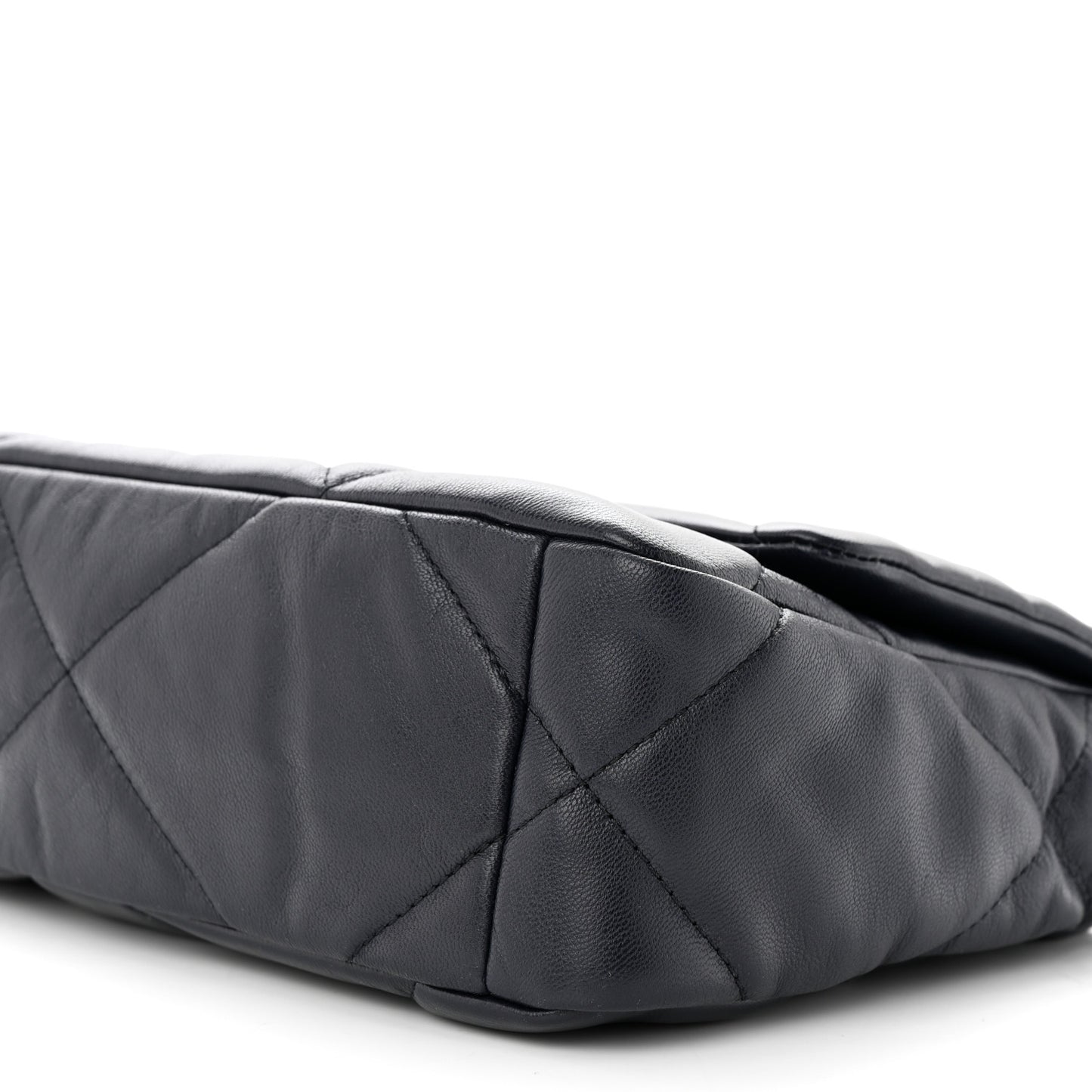 Lambskin Quilted Medium Chanel 19 Flap Navy Blue