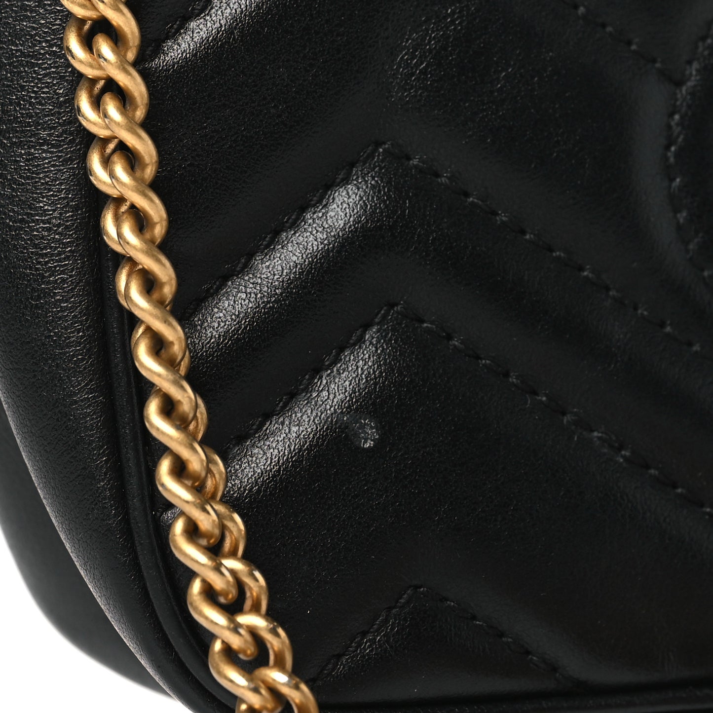 Calfskin Matelasse Super Mini GG Marmont Shoulder Bag Black