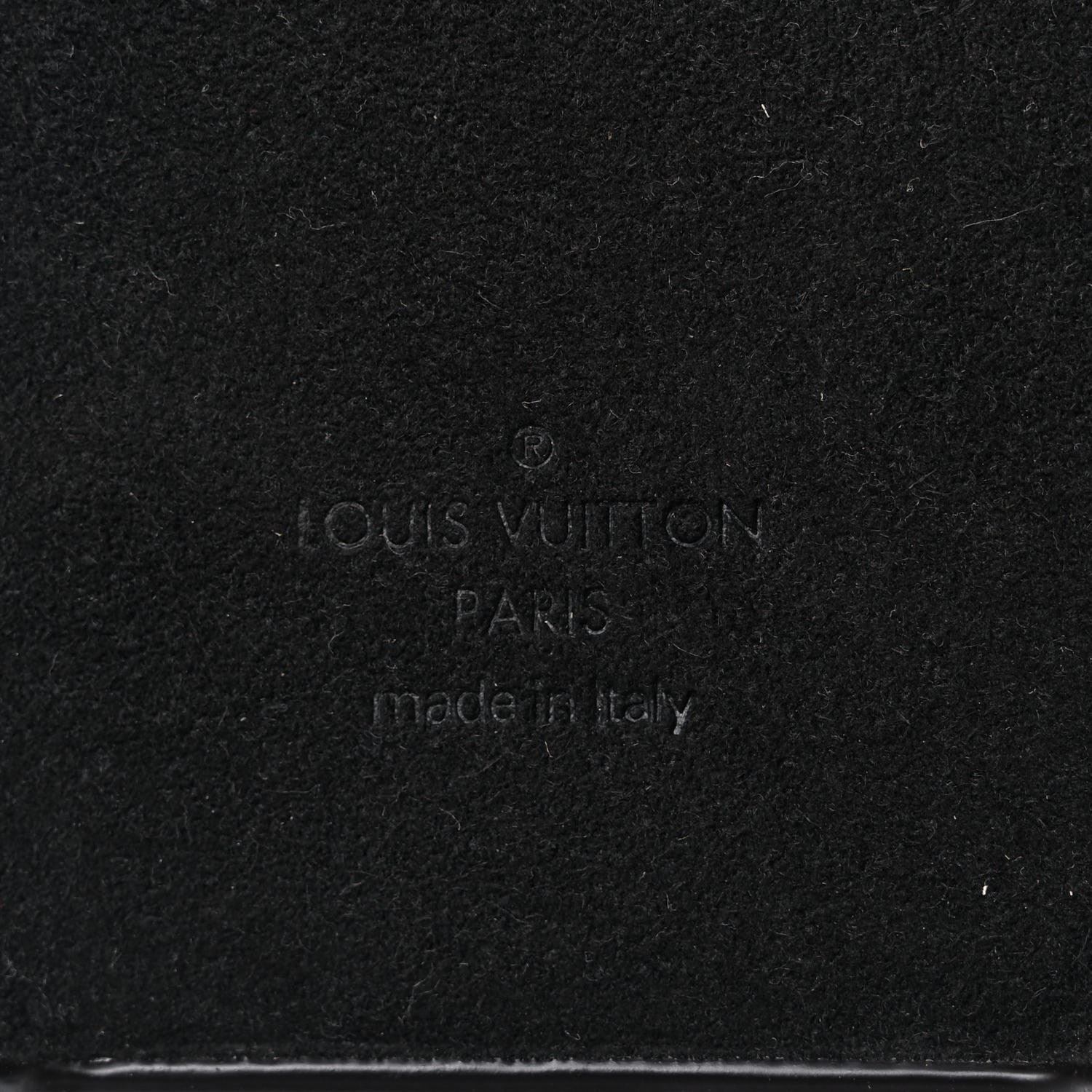 Louis Vuitton Monogram Dauphine iPhone 12/12 Pro Bumper 4 of 8