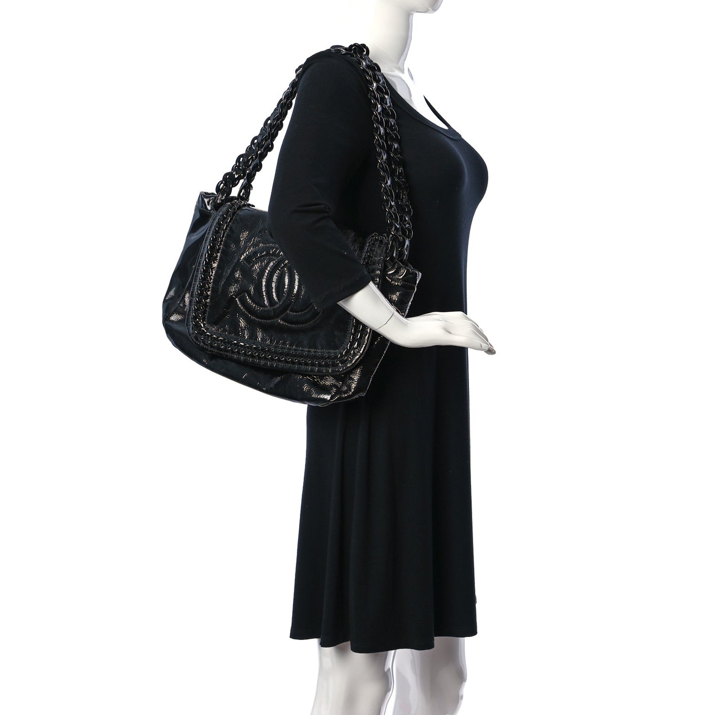 Patent Luxe Ligne Flap Black