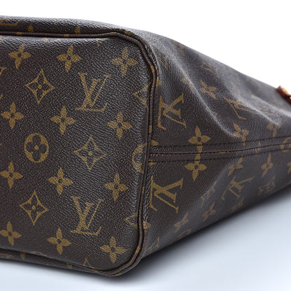 Louis Vuitton Monogram Neverfull MM 9 of 14