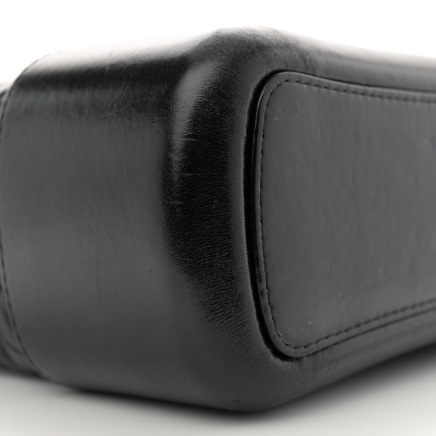 Aged Calfskin Quilted Medium Gabrielle Hobo Black