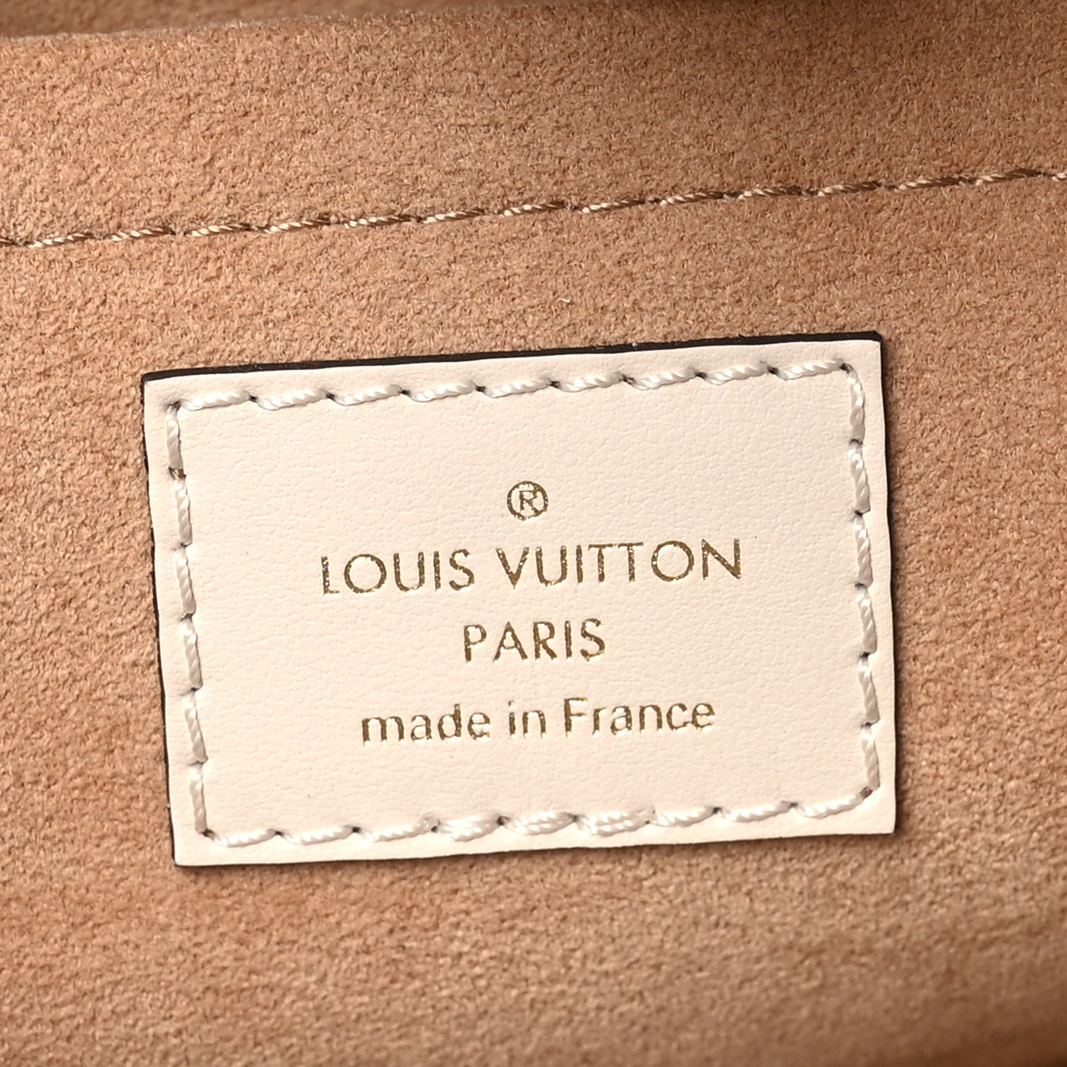 Louis Vuitton Mahina On My Side Greige 6 of 8