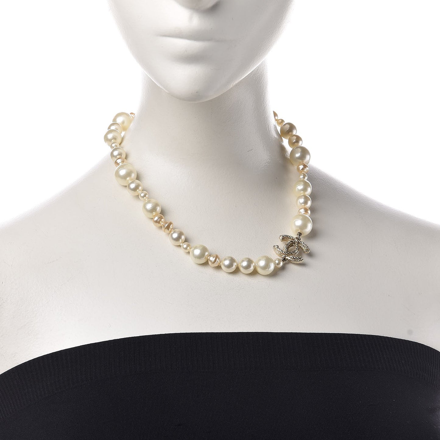 Pearl CC Short Necklace Gold