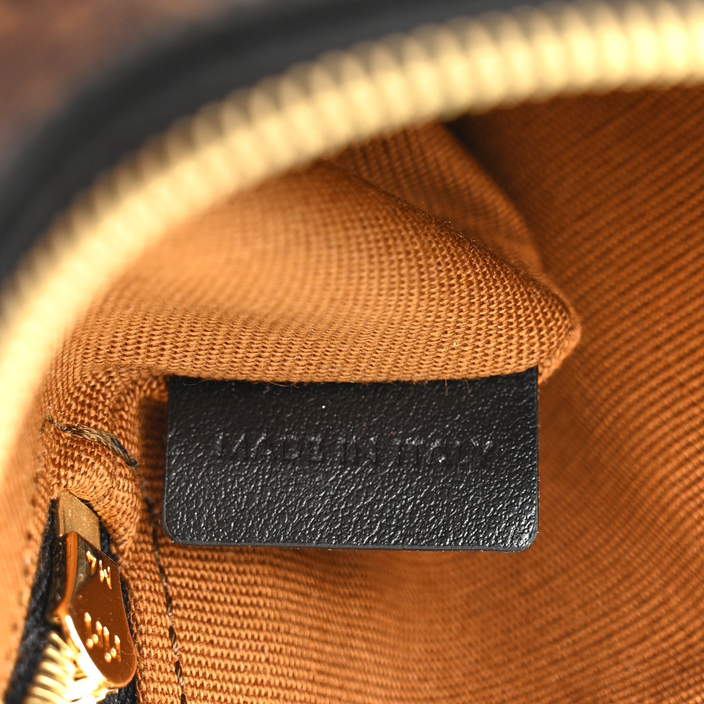 Triomphe Canvas Logo Coin and Card Pouch With Hook Black