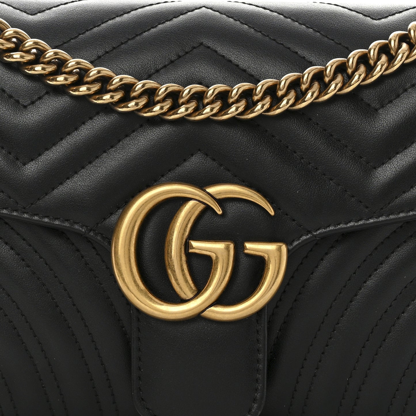 Calfskin Matelasse Small GG Marmont Shoulder Bag Black