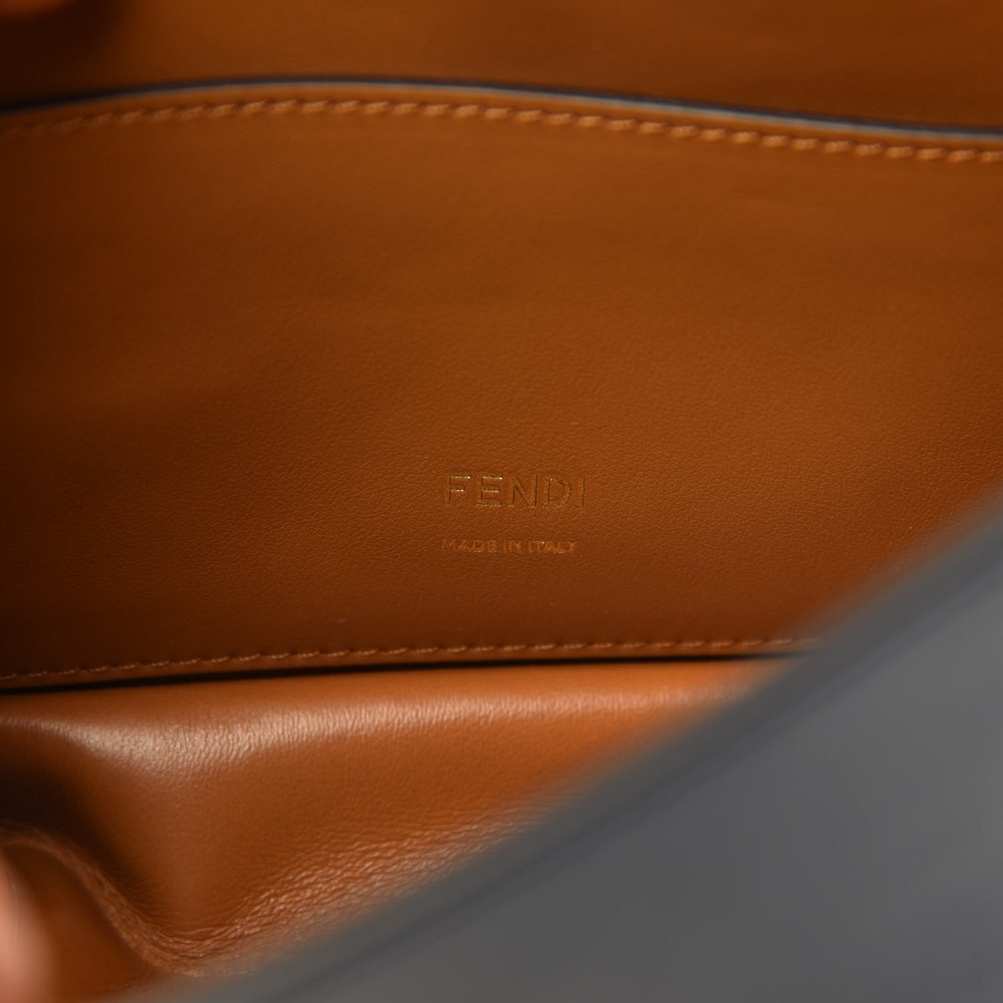 Vitello Grace Matte Small Kan U Shoulder Bag Midnight