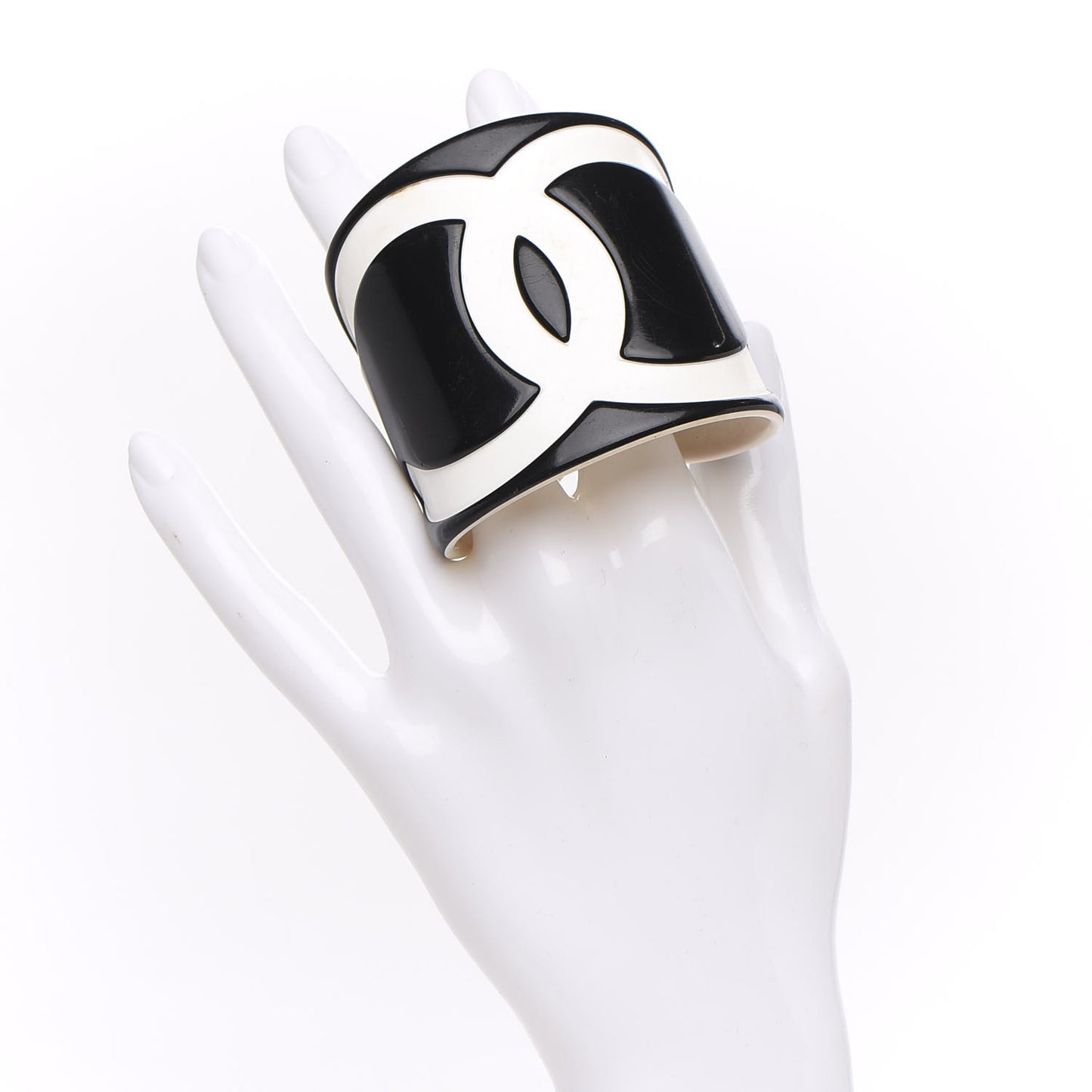 Resin CC Wide Cuff Black White