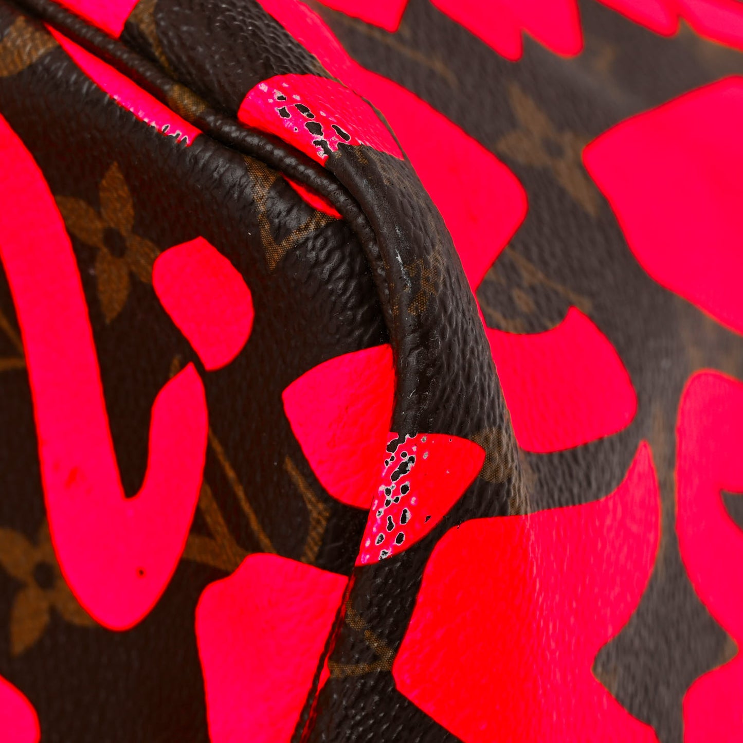 Monogram Graffiti Neverfull GM Fuchsia