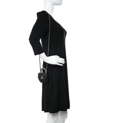 Chanel Lambskin Quilted Pearl Top Handle Clutch With Chain Black 2 of 11