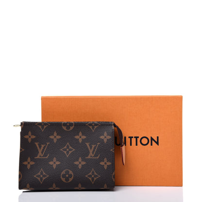 Louis Vuitton Monogram Toiletry Pouch 15 12 of 12