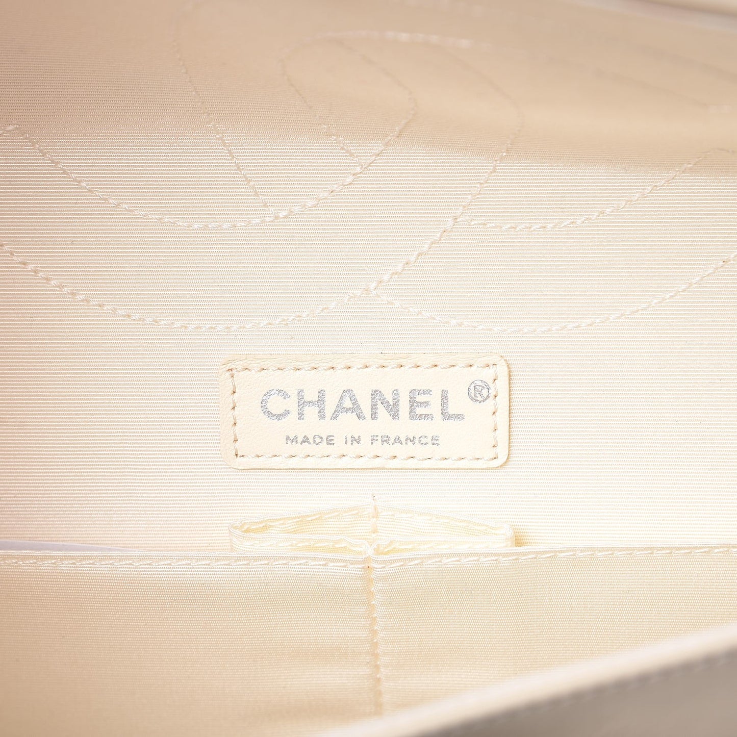 Calfskin Unlimited Jumbo Double Flap Off White