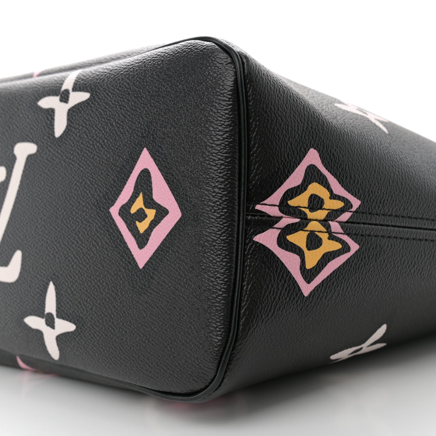 Louis Vuitton Monogram Giant Wild at Heart Neverfull MM Black