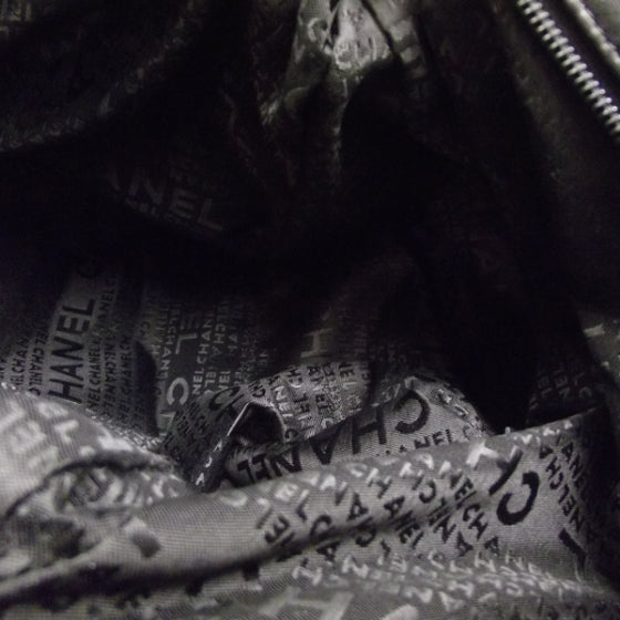 Lambskin Large Ultimate Soft Tote Black