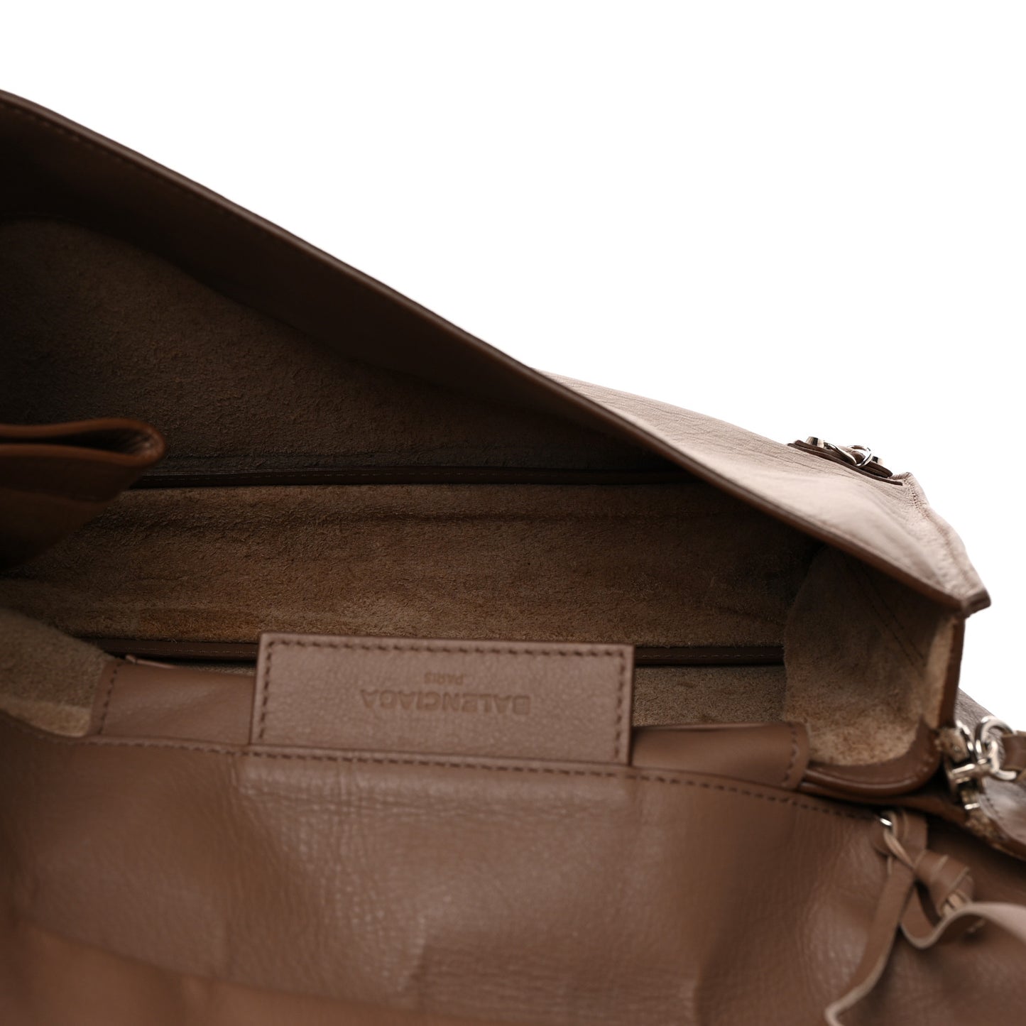 Veau Papier Sight Clutch Sable