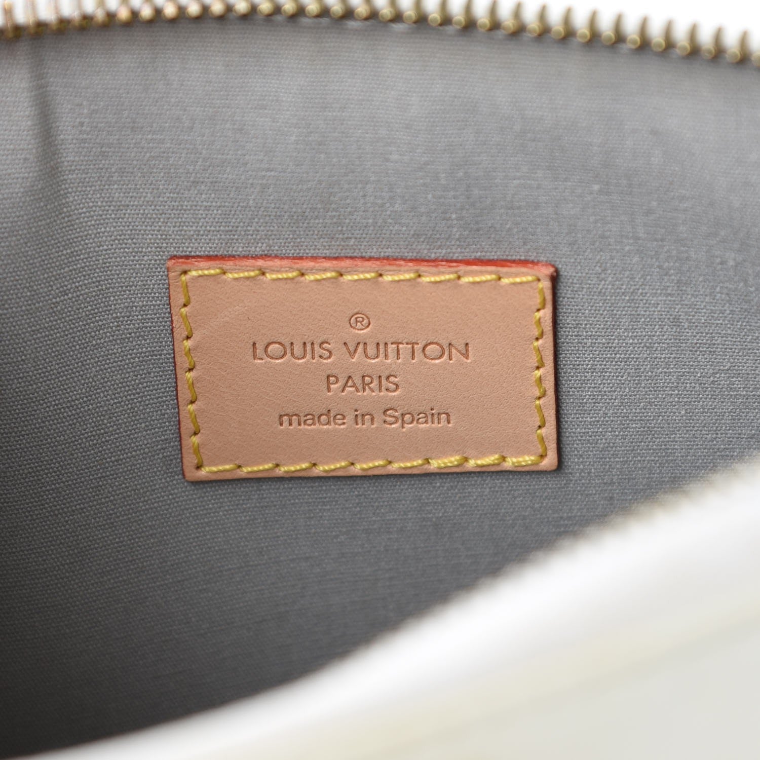 Louis Vuitton Vernis Mallory Square Perle 7 of 14