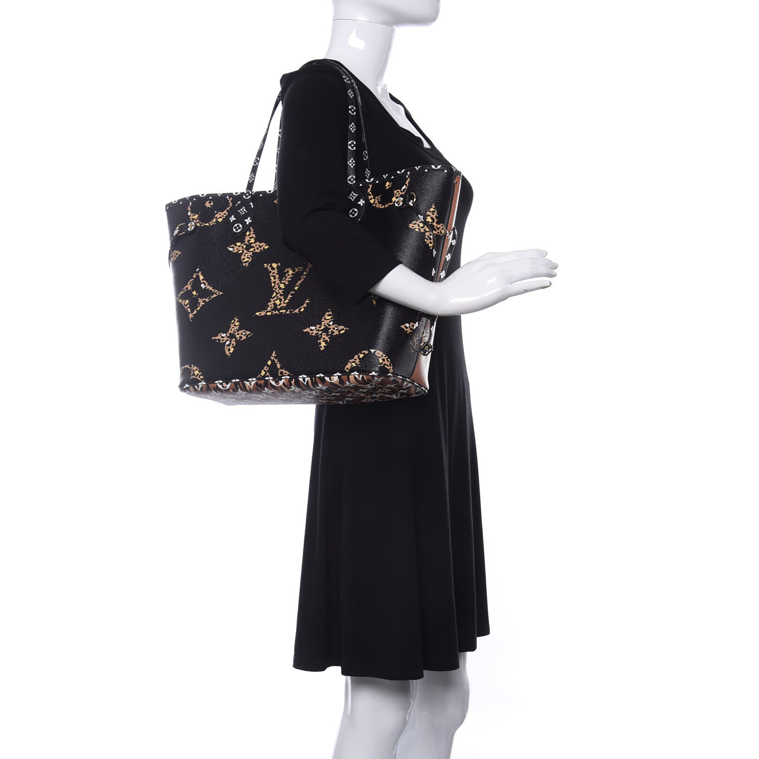 Louis Vuitton Monogram Giant Jungle Neverfull MM Black 2 of 9