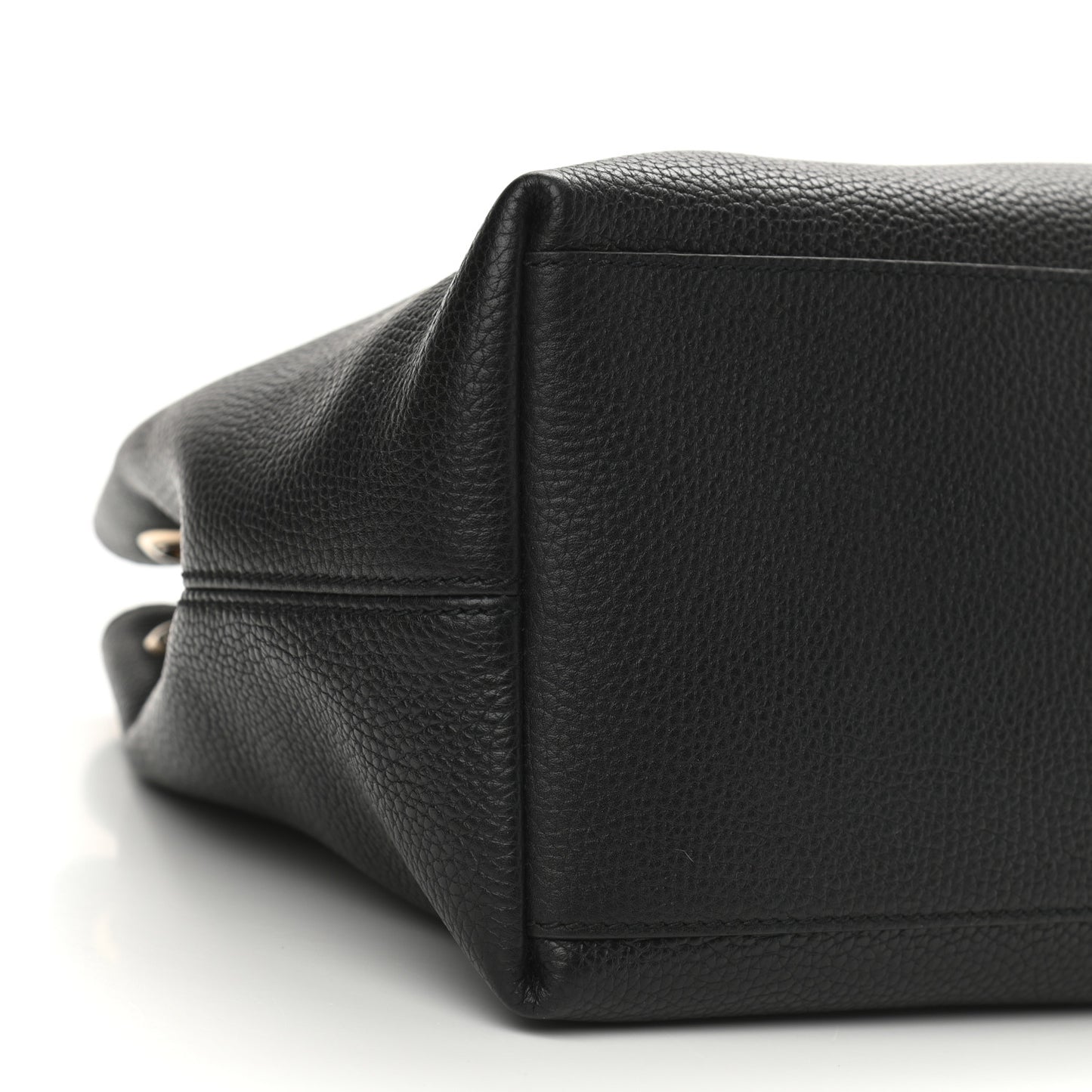 Pebbled Calfskin Medium Soho Chain Shoulder Bag Black