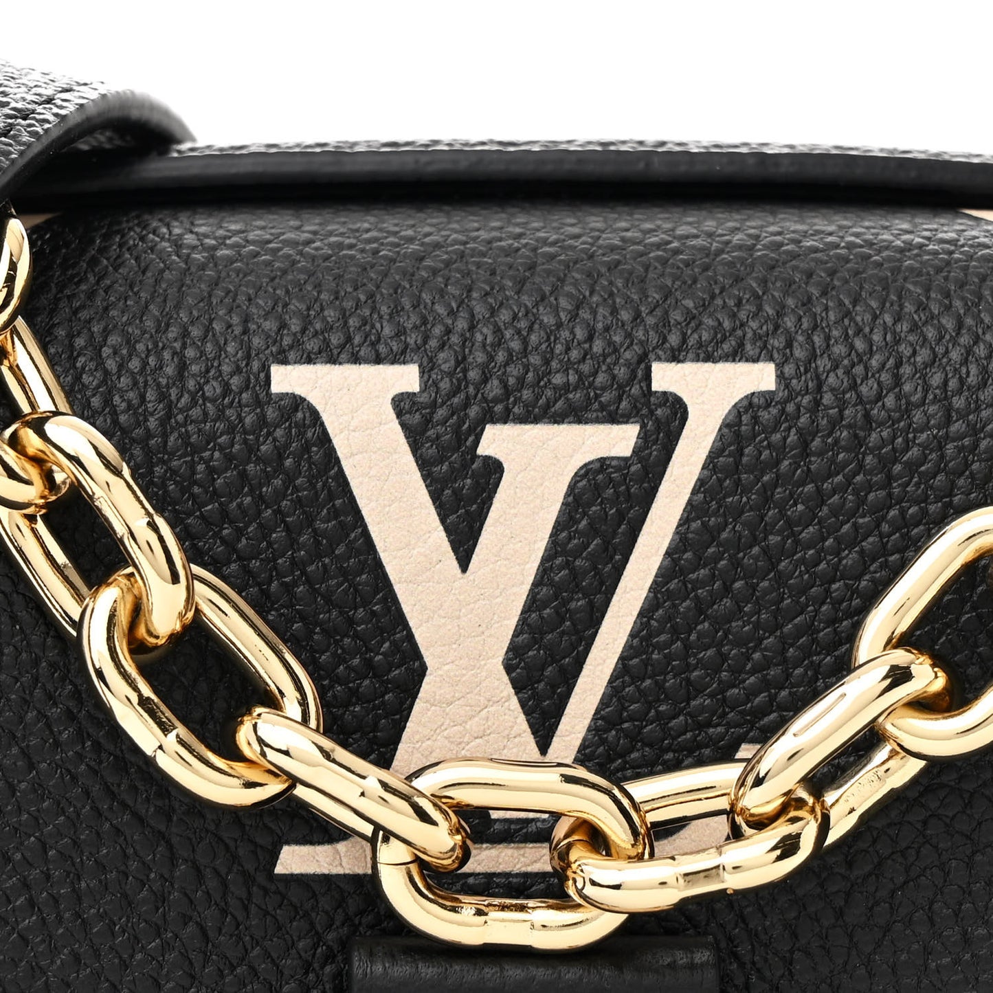 Empreinte Monogram Giant Pochette Metis East West Black Beige