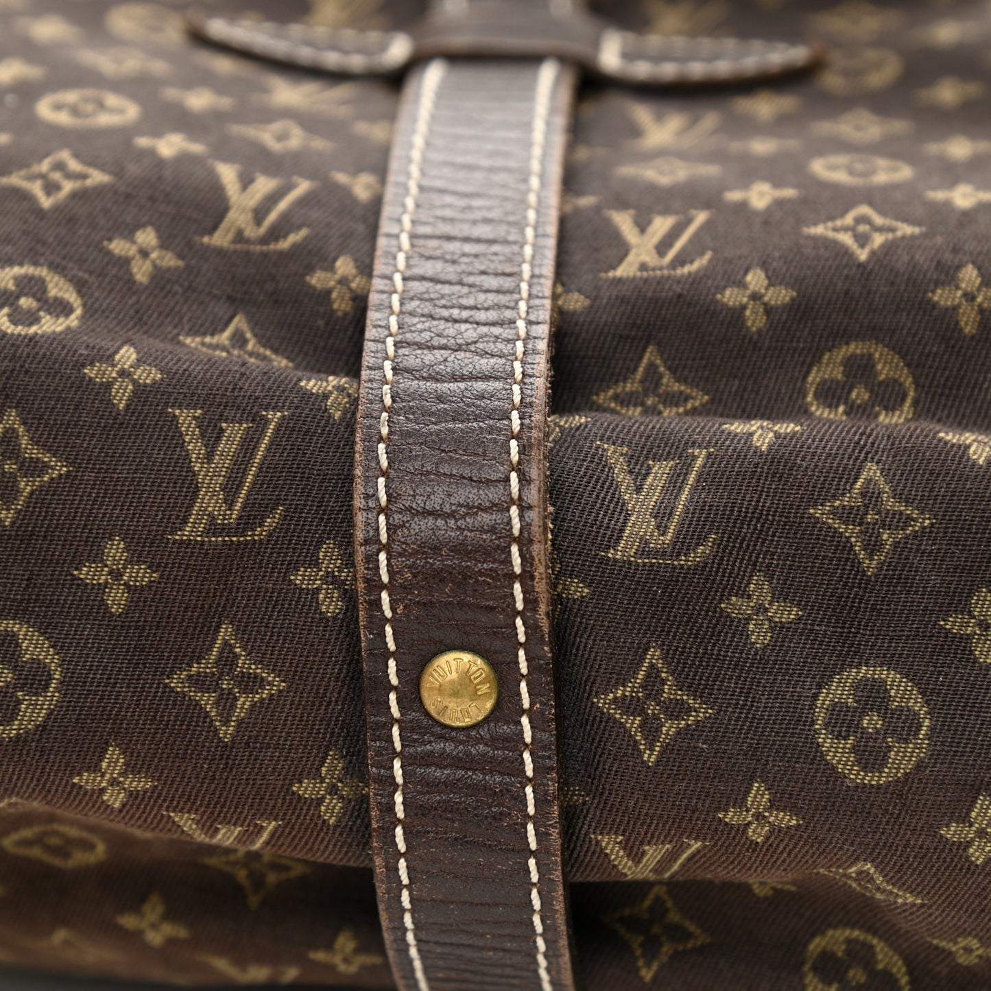 Monogram Mini Lin Saumur Ebene