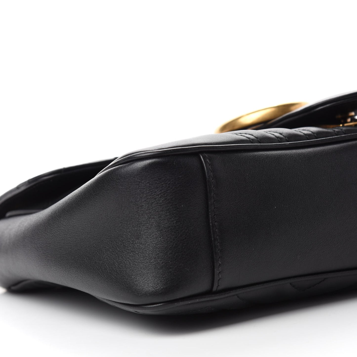 Calfskin Matelasse Medium GG Marmont Shoulder Bag Black