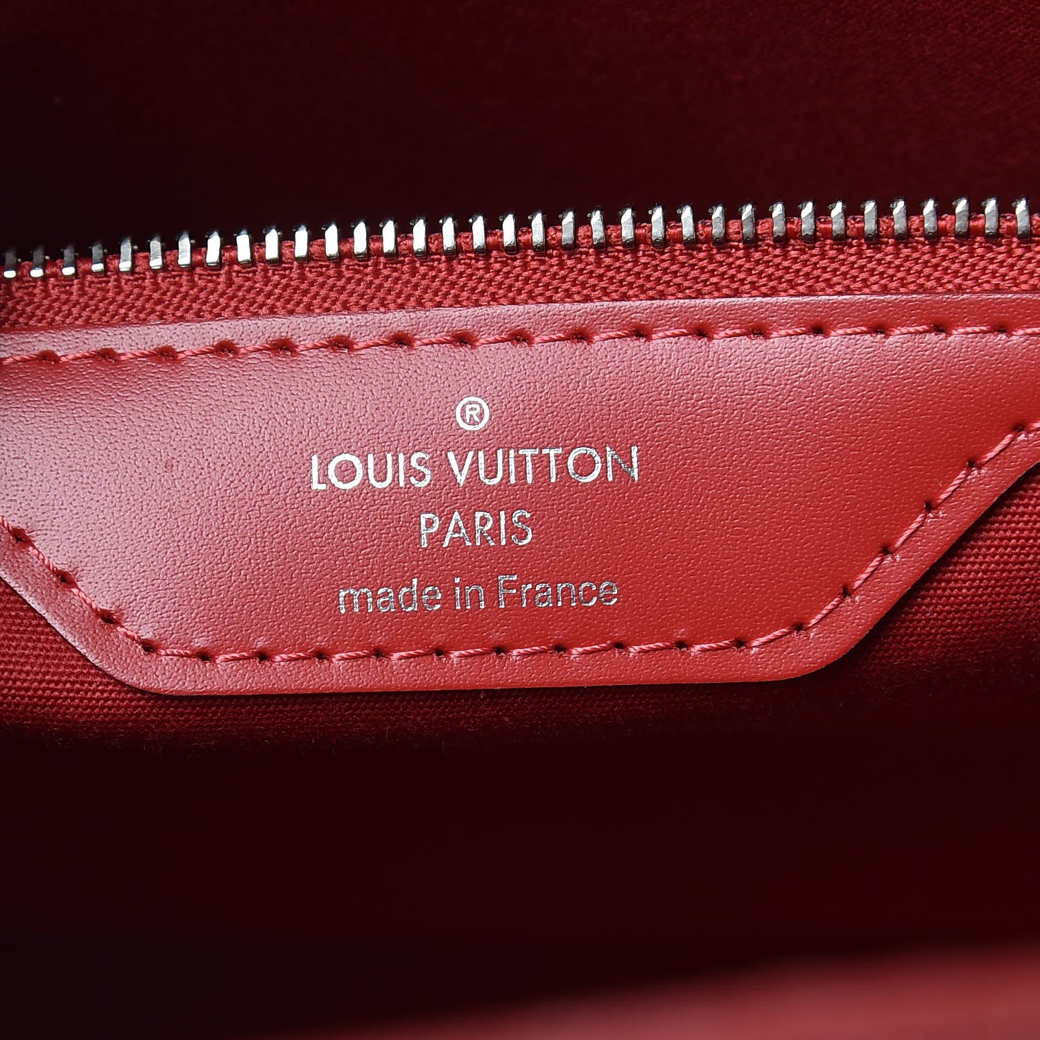 Louis Vuitton Epi Brea MM Carmine 7 of 10