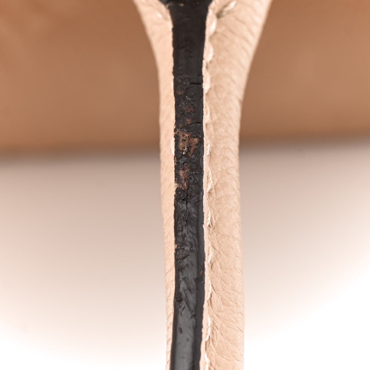 Louis Vuitton Empreinte Pont Neuf MM Dune 18 of 19