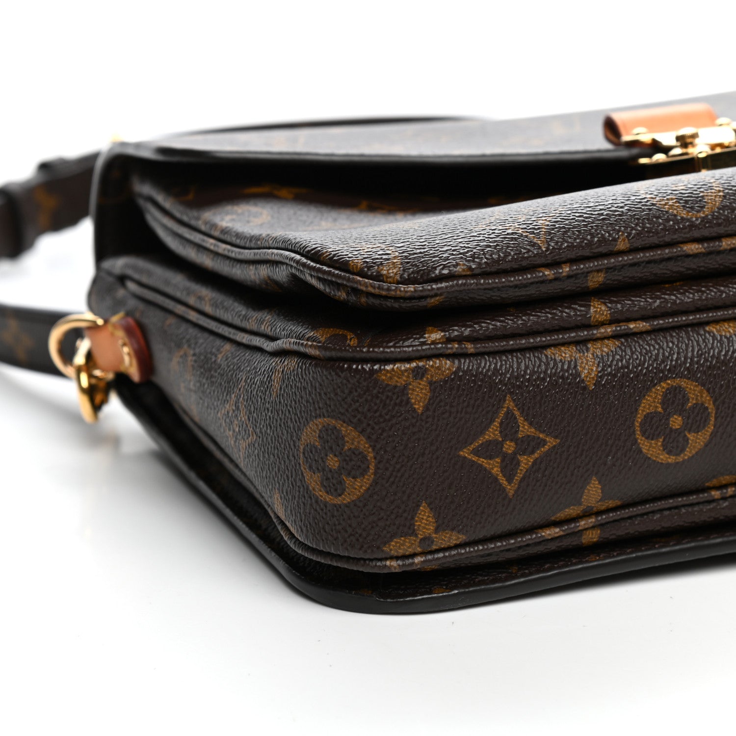 Louis Vuitton Monogram Pochette Metis 11 of 12
