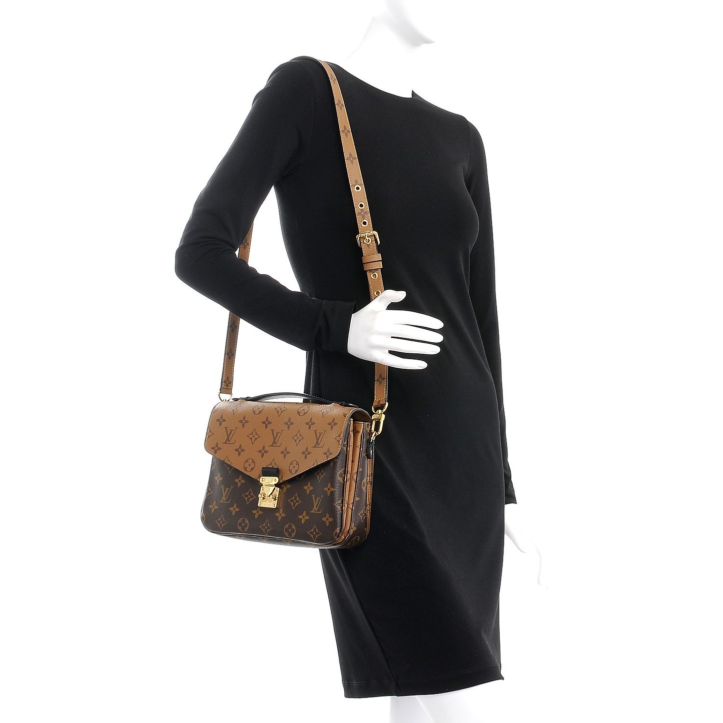 Reverse Monogram Pochette Metis
