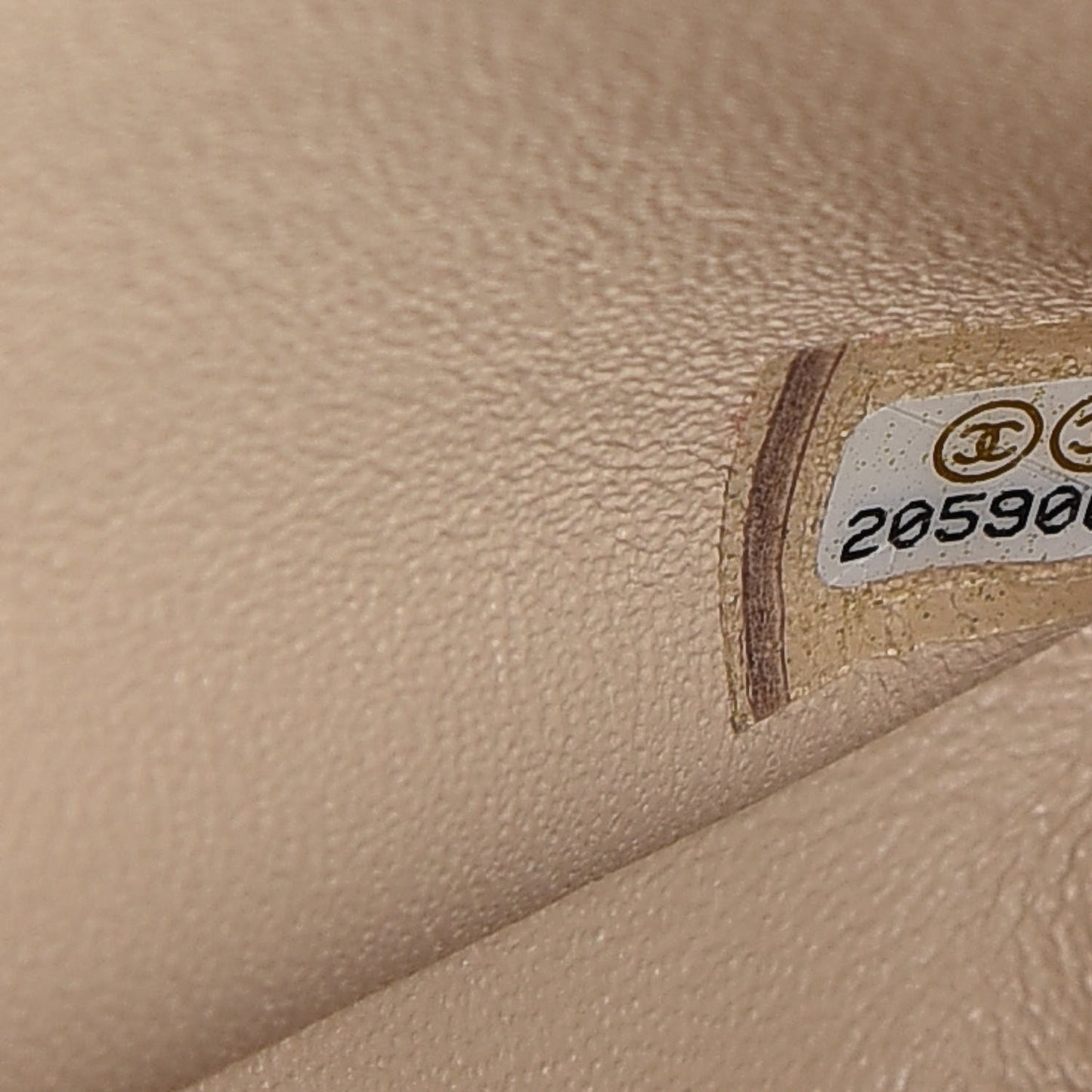 Distressed Patent Quilted 2.55 Reissue 226 Flap Beige