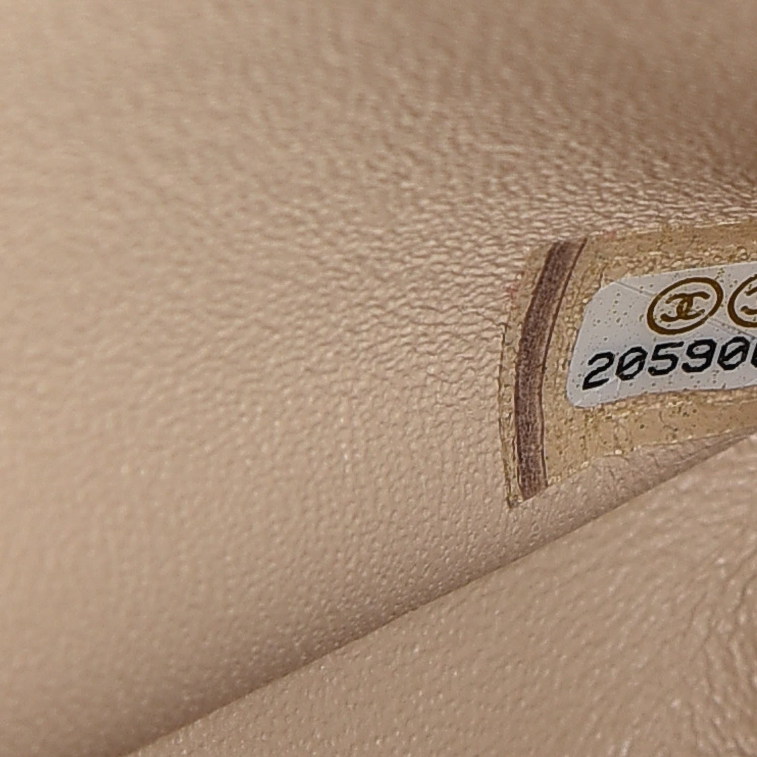 Chanel Distressed Patent Quilted 2.55 Reissue 226 Flap Beige 8 of 12
