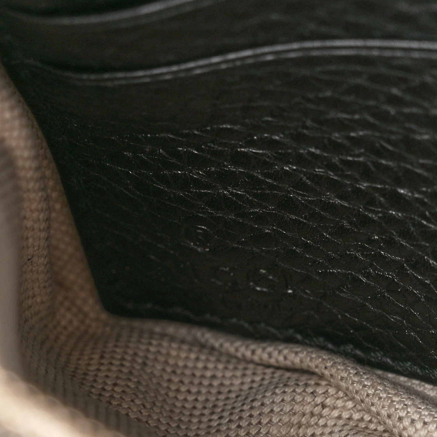 Gucci Pebbled Calfskin Soho Wristlet Black 8 of 11
