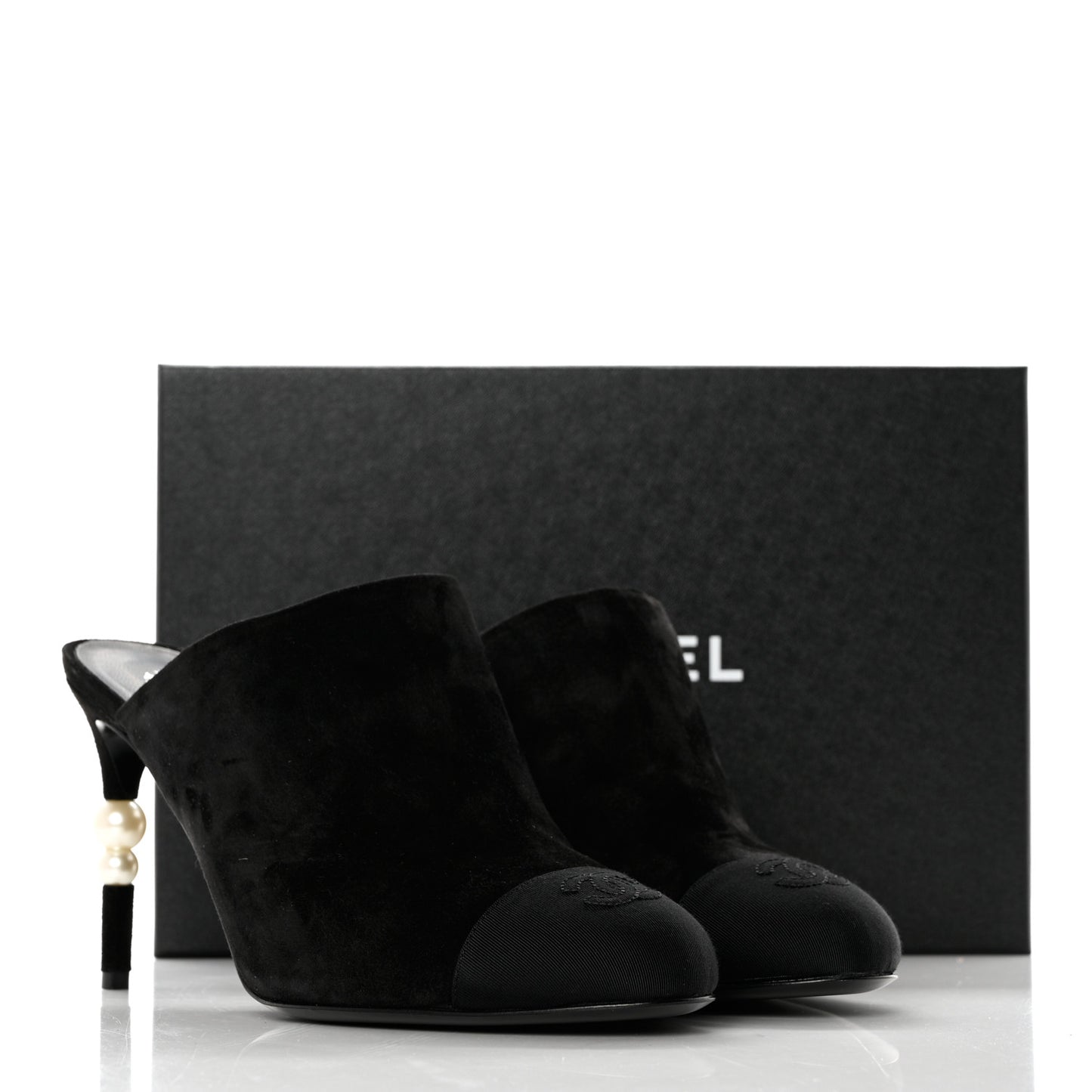 Suede Grosgrain Cap Toe Pearl Mule 40.5 Black