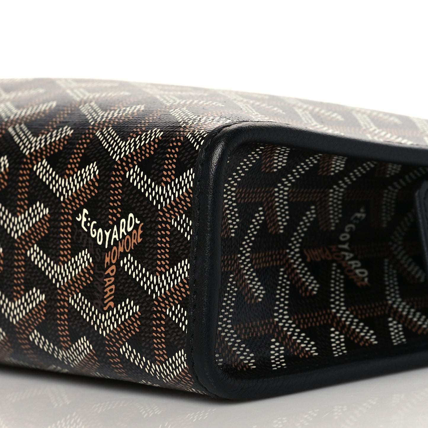 Goyardine Jouvence MM Toiletry Pouch Black