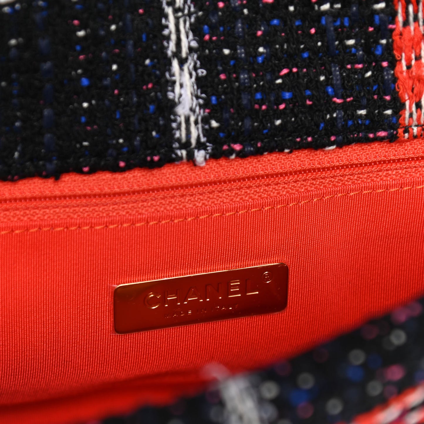 Tweed Quilted Medium Chanel 19 Flap Black Multicolor