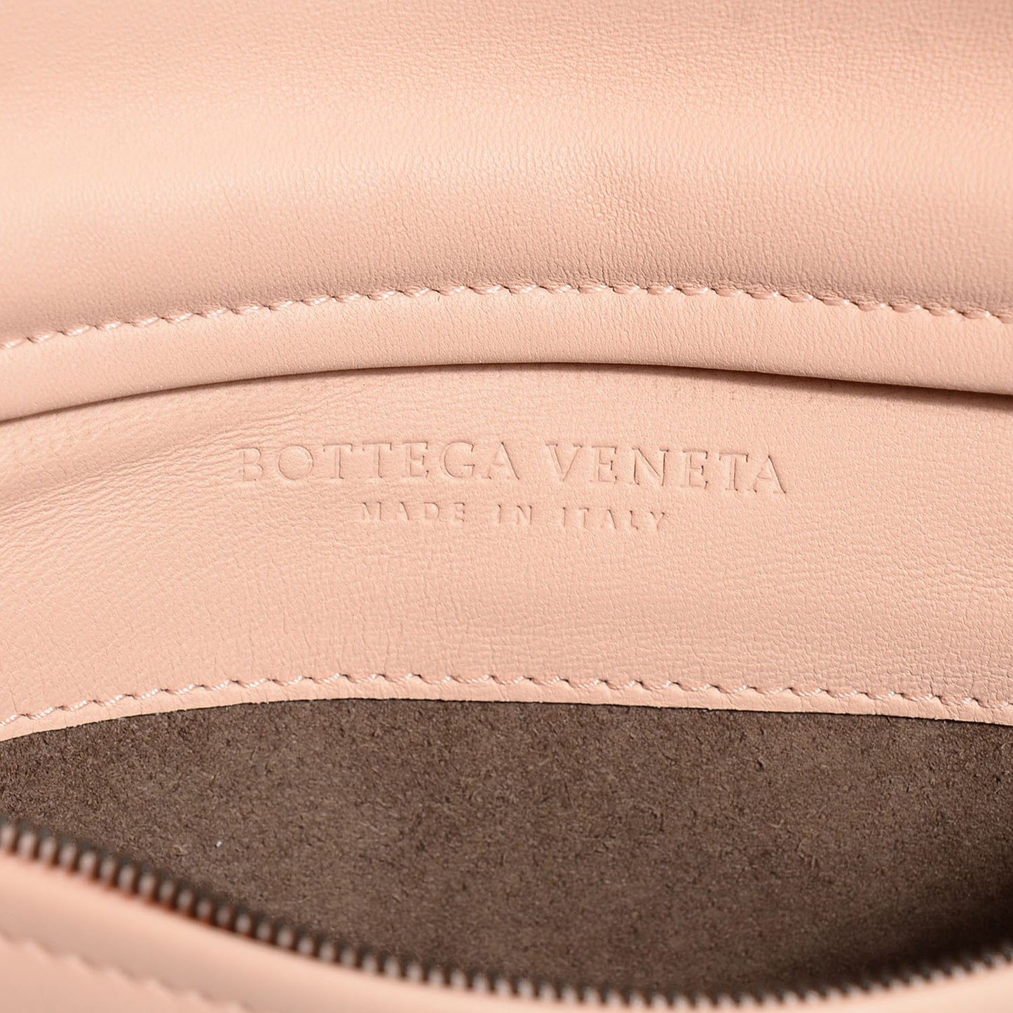 Nappa Intrecciato Turnlock Clutch Flamingo