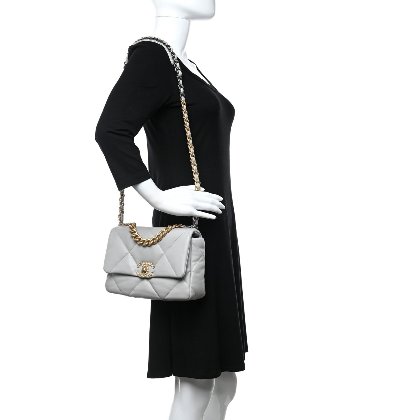 Goatskin Quilted Medium Chanel 19 Flap Grey