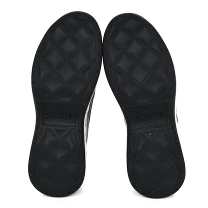 Chanel Velvet Calfskin Mixed Fibers CC Sneakers 39.5 Black 5 of 15