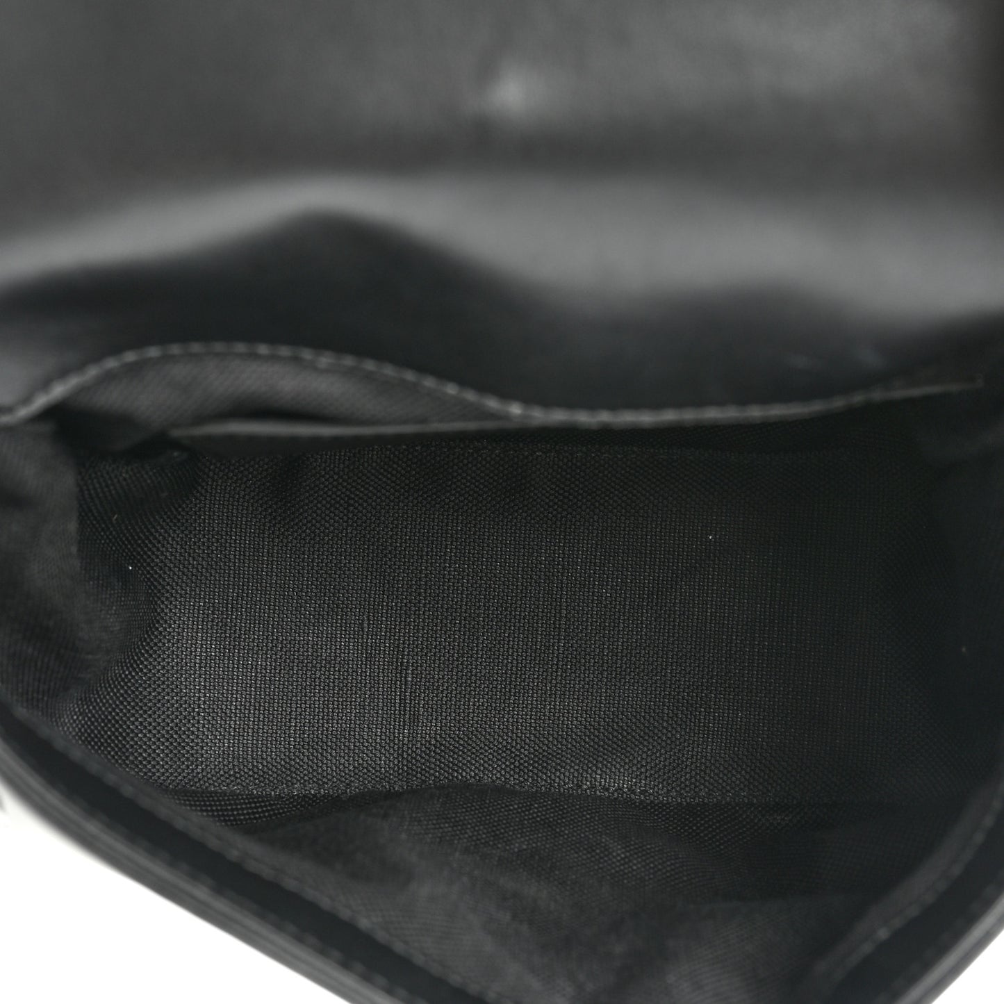 Calfskin Matelasse Monochrome Mini GG Marmont Crossbody Shoulder Bag Black