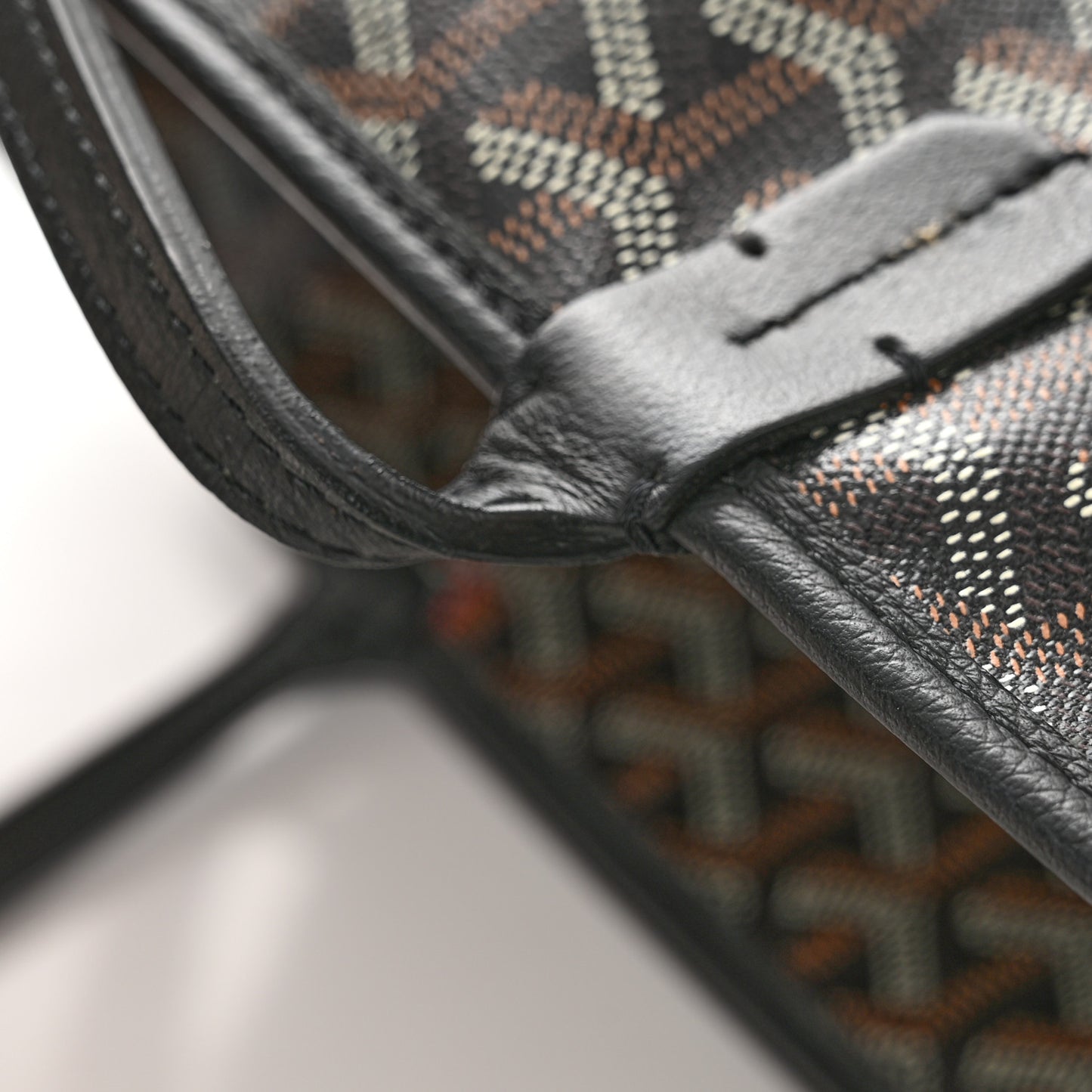 Goyardine Artois PM Black