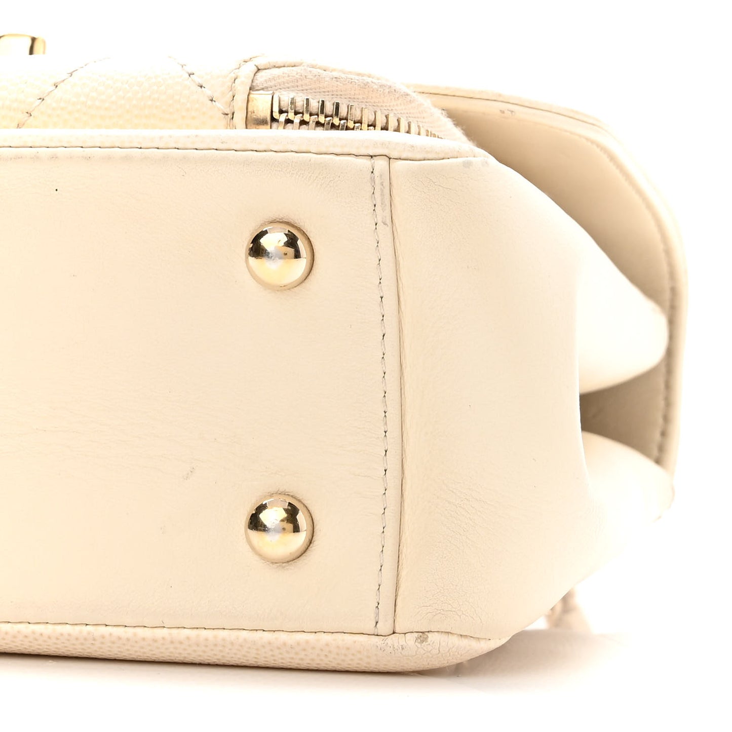 Caviar Quilted Small Business Affinity Flap White