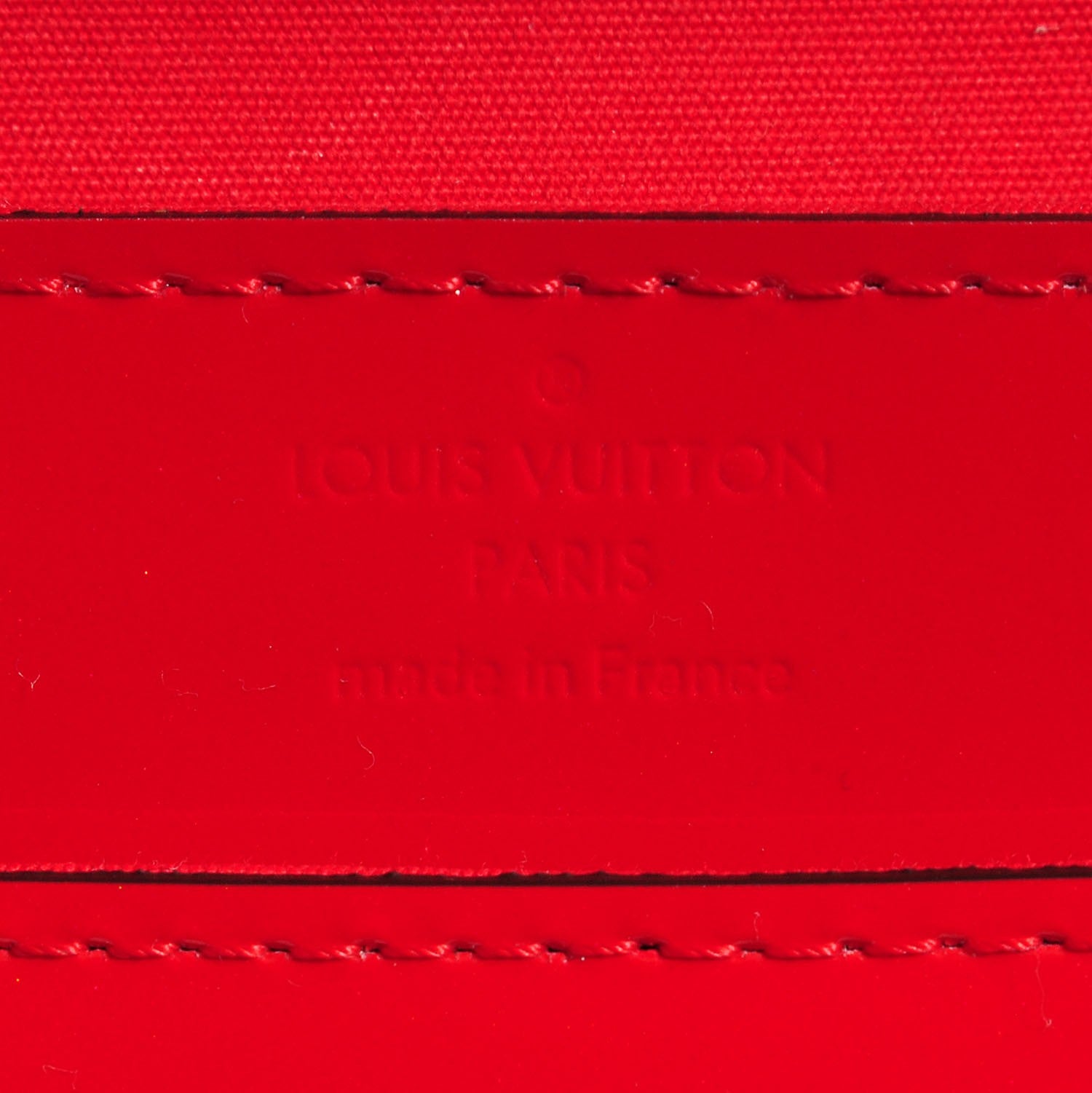 Louis Vuitton Patent Louise Clutch Rouge 8 of 10