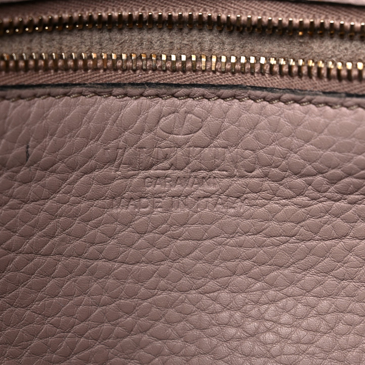 Pebbled Calfskin Small Rockstud Flip-Lock Messenger Bag Water Rose