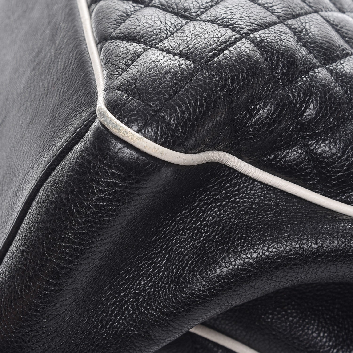 Saint Laurent Calfskin Mixed Matelasse Triquilt Large Monogram Envelope Satchel Black White 13 of 13