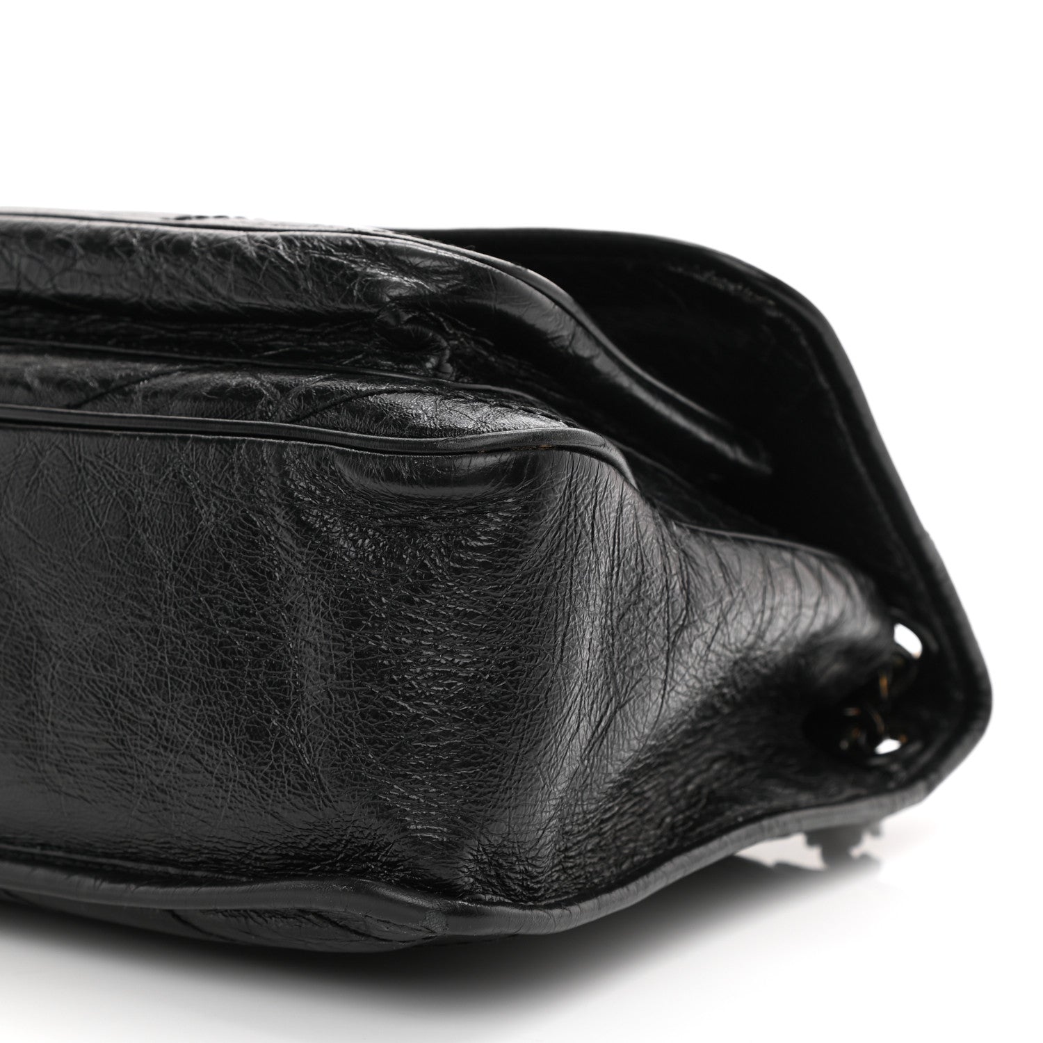 Saint Laurent Crinkled Calfskin Matelasse Monogram Medium Niki Chain Satchel Black 23 of 23