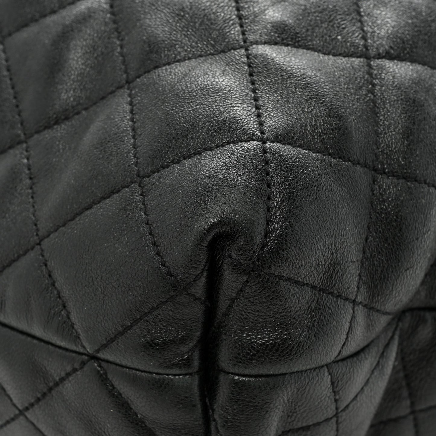 Lambskin Quilted Maxi Icare Shopping Tote Black