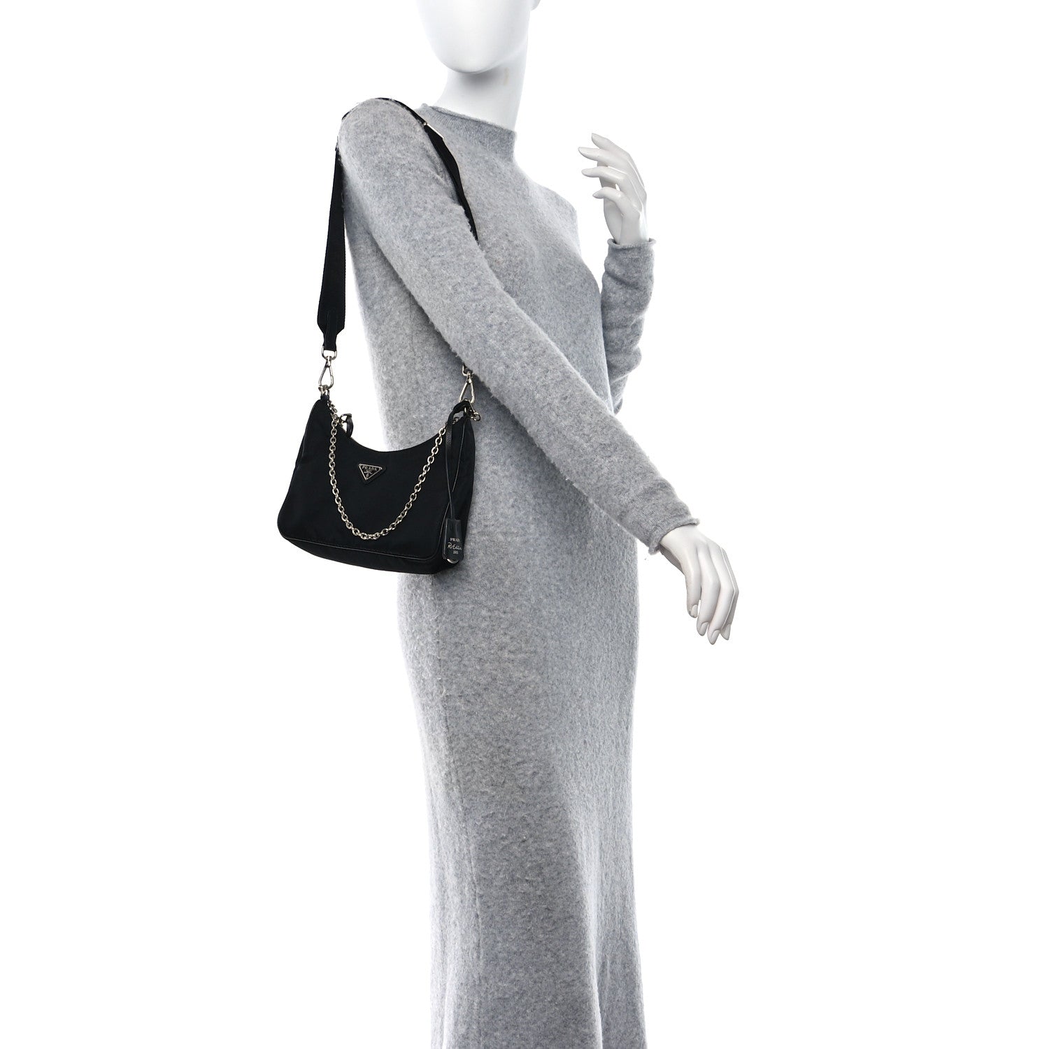 Prada Nylon Re-Edition 2005 Shoulder Bag Black 2 of 10