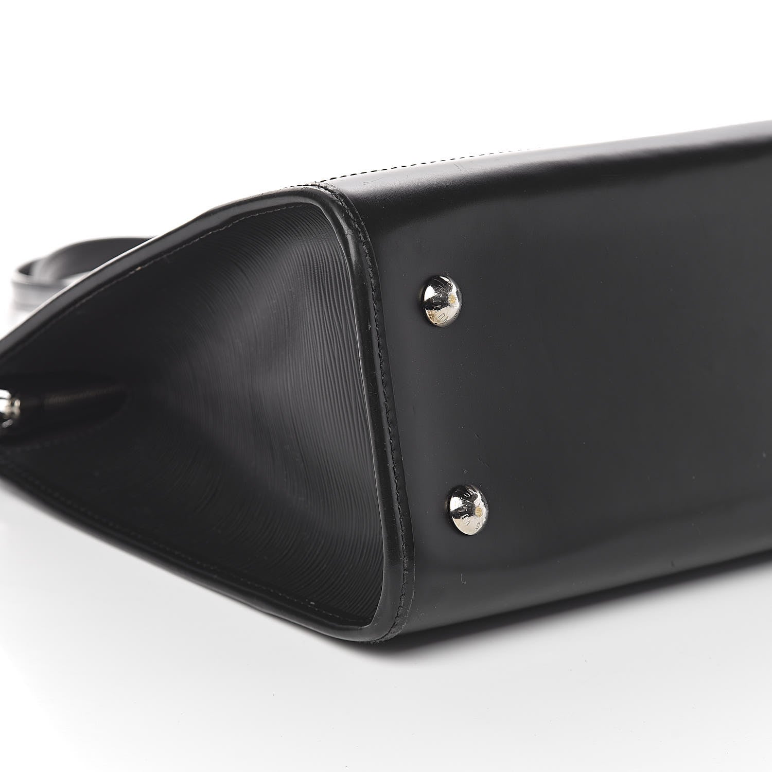 Louis Vuitton Epi Madeleine GM Black 7 of 8