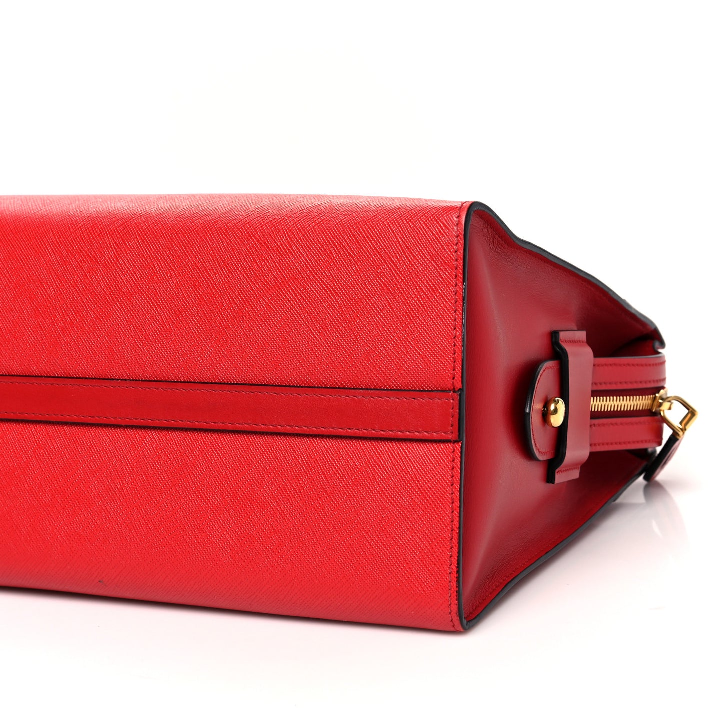 Saffiano City Calfskin Medium Esplanade Tote Rosso