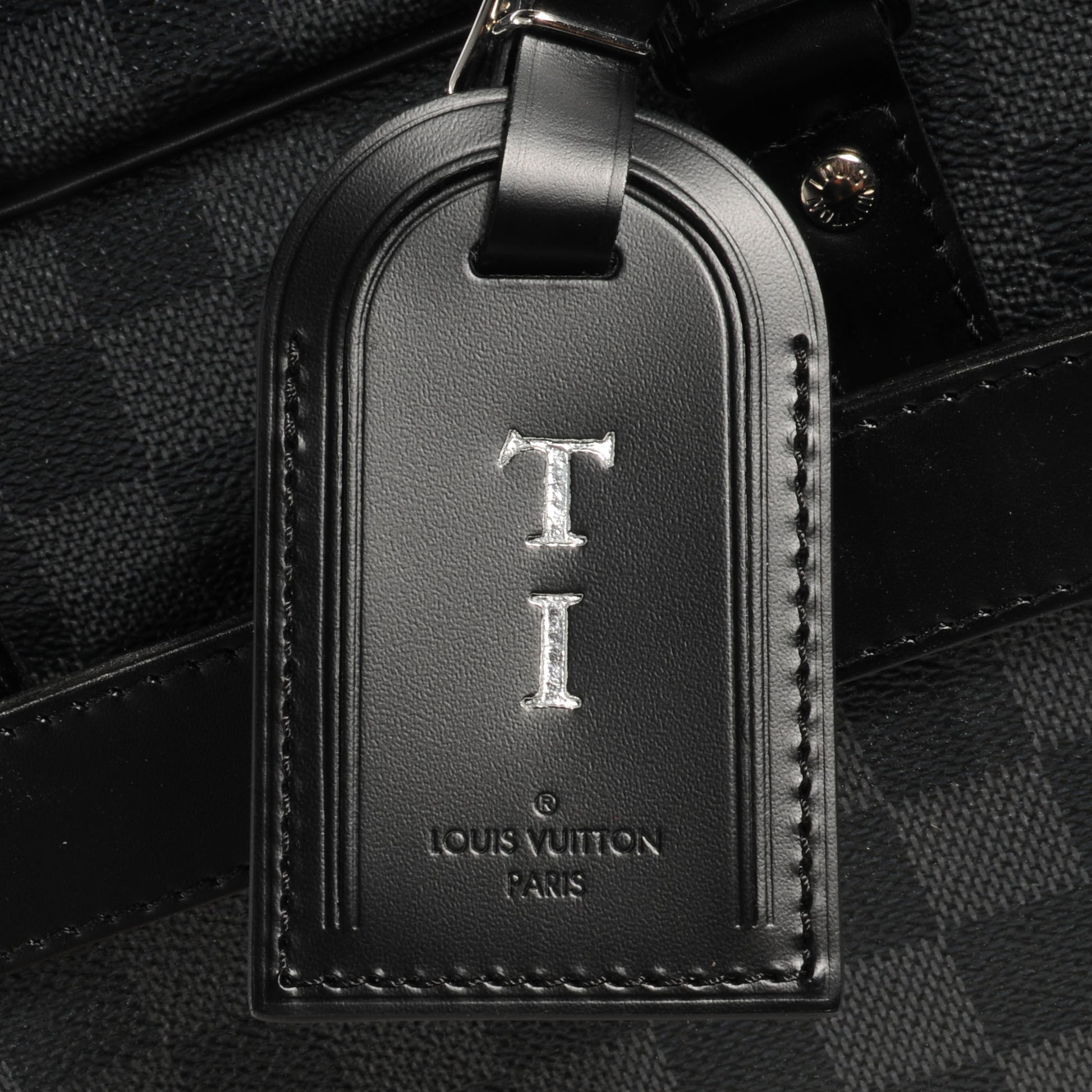 Louis Vuitton Damier Graphite Porte-Documents Voyage GM 15 of 16